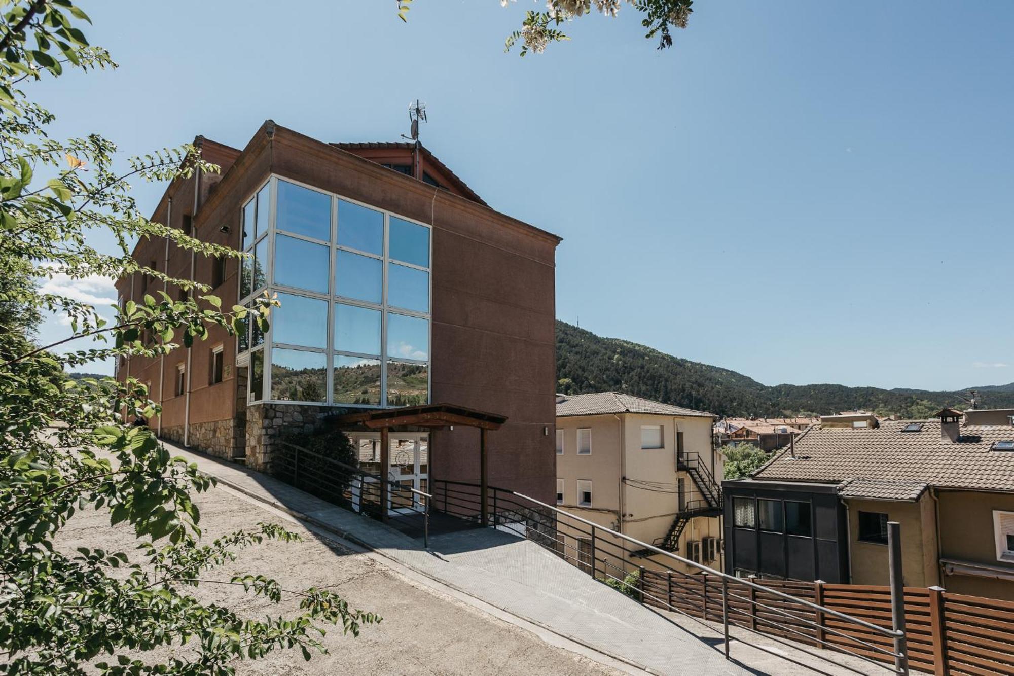 La Trobada Hotel Sport Ripoll Eksteriør bilde
