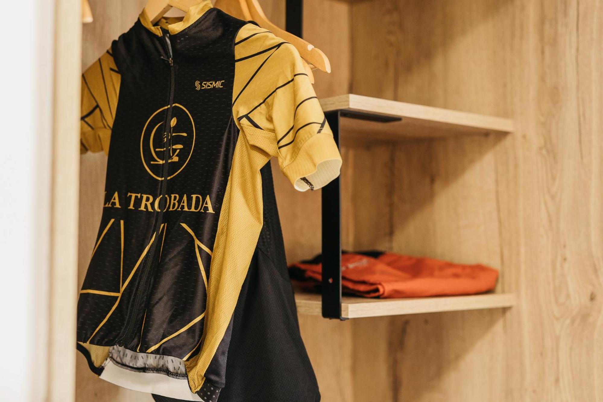 La Trobada Hotel Sport Ripoll Eksteriør bilde