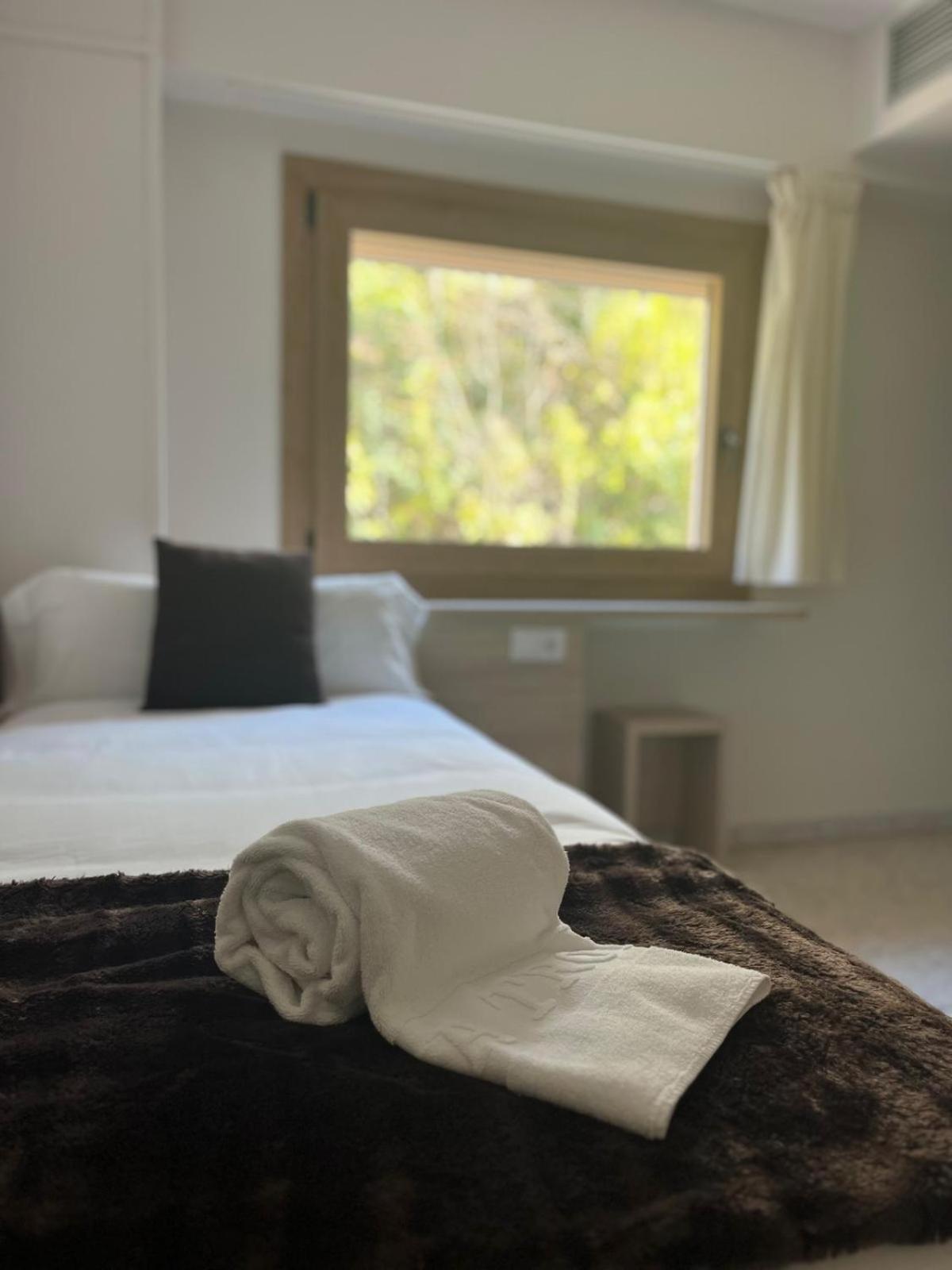 La Trobada Hotel Sport Ripoll Eksteriør bilde