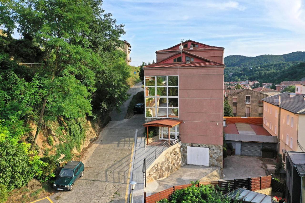 La Trobada Hotel Sport Ripoll Eksteriør bilde