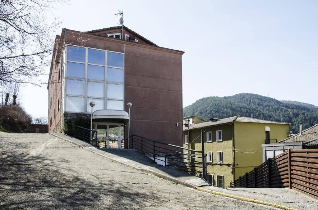 La Trobada Hotel Sport Ripoll Eksteriør bilde